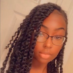 Meet your Posher, Dede